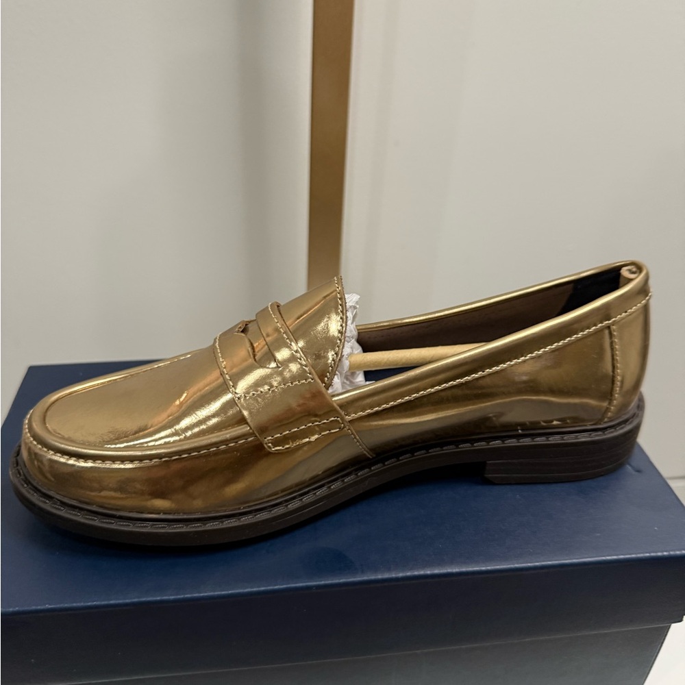 Cole Haan gold loafers. BNIB.